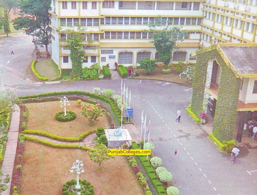 Rural high schools award by NITTE